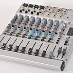 Behringer Eurorack MX1604A Mixer