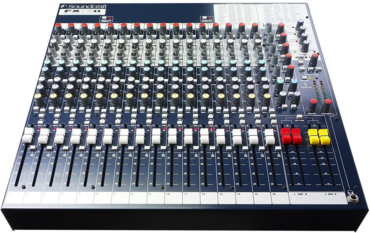 Soundcraft FX16ii Mixer with Effects