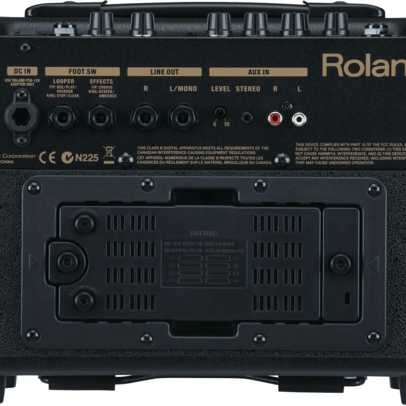 Roland AC -33 Acoustic Chorus Guitar Amplifier