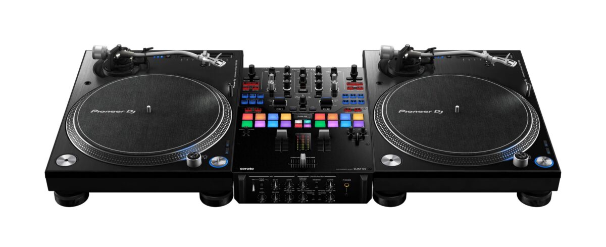Pioneer DJ DJM-S9 Scratch style 2-channel DJ mixer