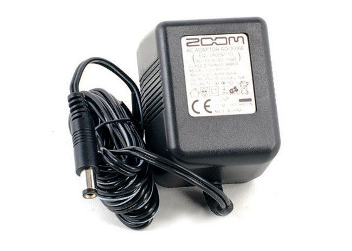 Zoom AD16F Power Supply For Guitar Pedals 9V