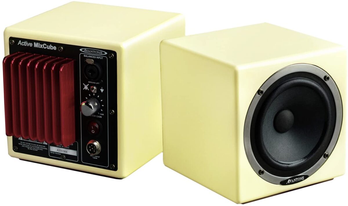 Avantone Pro Active MixCubes 5.25 inch Powered Studio Monitor Pair – Creme