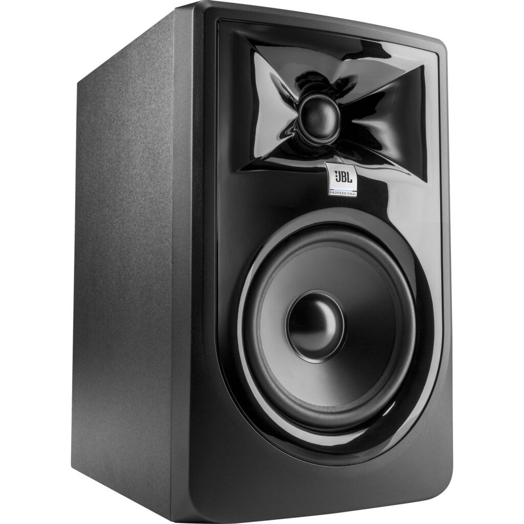 https://audioshopdubai.com/product/jbl-305pmkii-uk-professional-305p-mkii-next-generation-5-2-way-powered-studio-monitor/