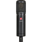 sE Electronics sE2200 Large-Diaphragm Cardioid Condenser Microphone with Isolation Pack (Black) - Image 3