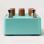 Universal Audio Del-Verb Ambience Companion Reverb and Delay Pedal - Image 4
