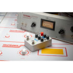 Universal Audio Max Preamp and Dual Compressor Pedal - Image 6